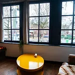 Apartment St Antonis Amsterdam